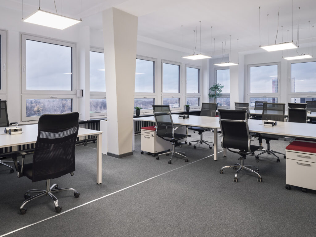 Biuro 270 m² do wynajęcia w Łodzi – 12 pomieszczeń w TEOPARK Office
