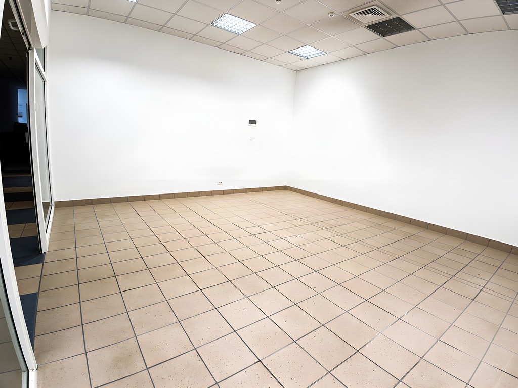Funkcjonalna przestrzeń pod działalność 31m², Łódź ks. Piotra Skargi 12