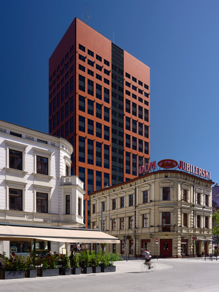 AIA Piotrkowska 146 biura w Łodzi